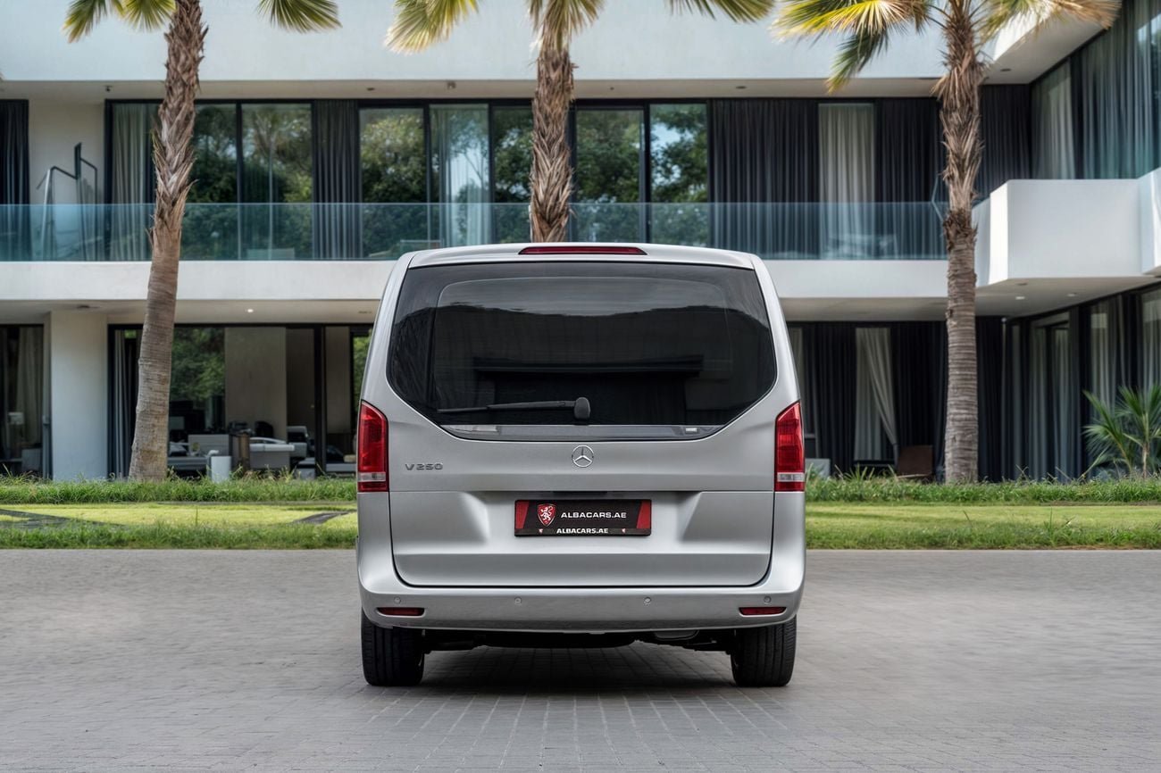 مرسيدس بنز V 250  V 250 | 2,840 P.M | 0% Downpayment | Immaculate Condition!
