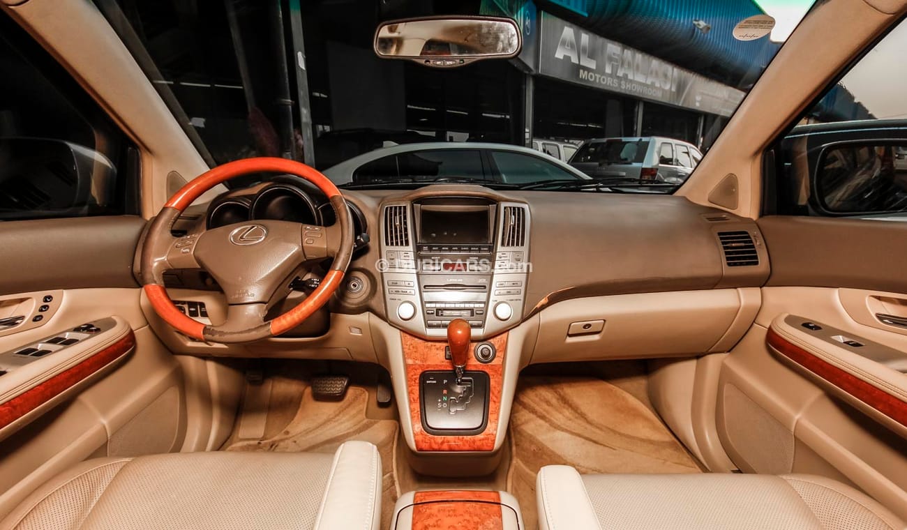لكزس RX 330