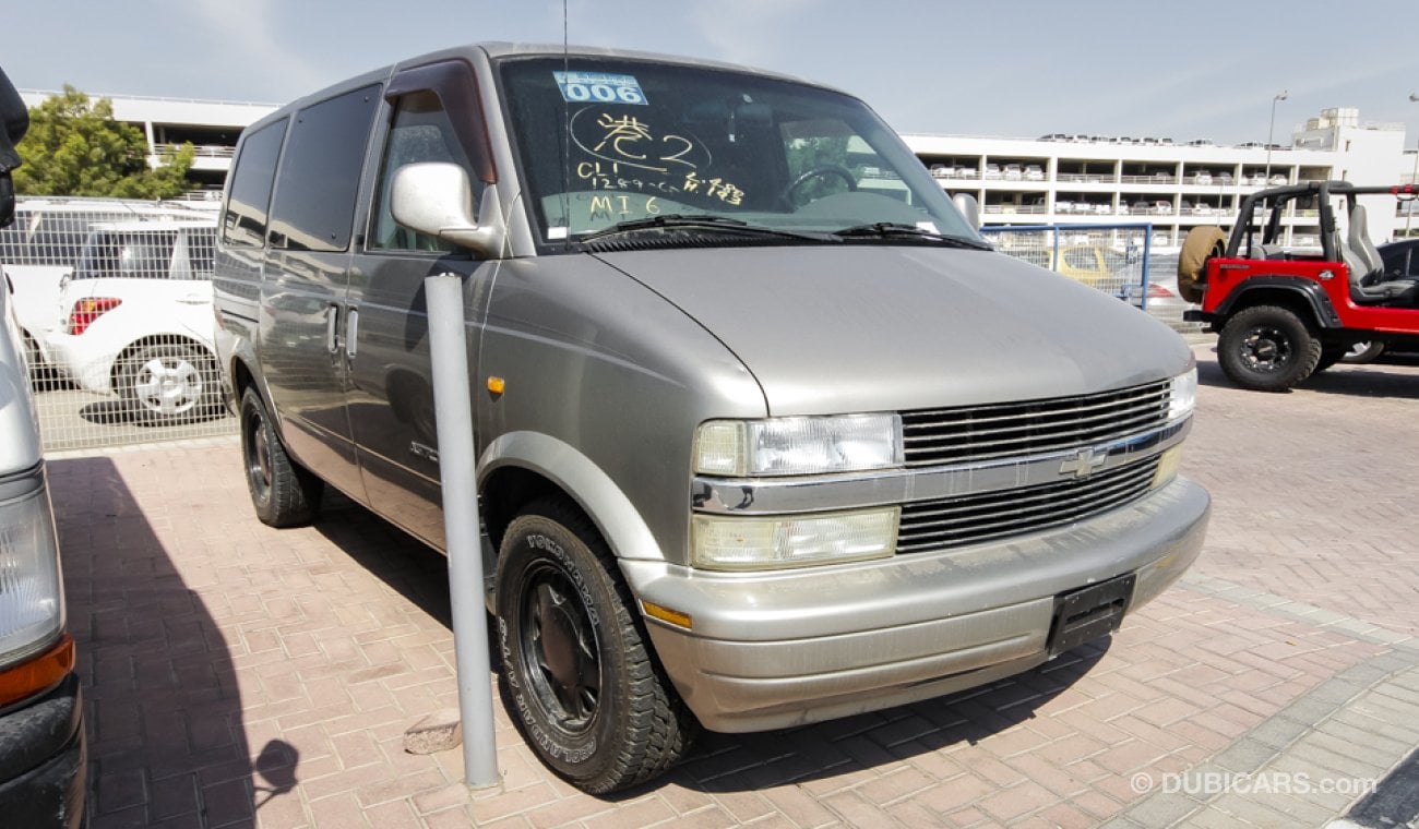 Chevrolet Astro LS AWD