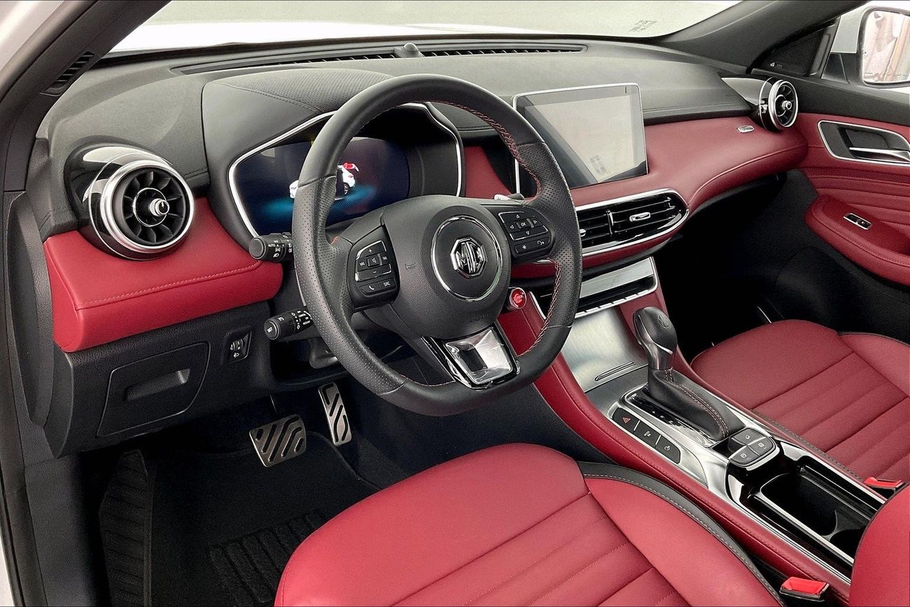 أم جي RX8 Comfort | ضمان مجاني لمدة عام | 0 دفعة أولى