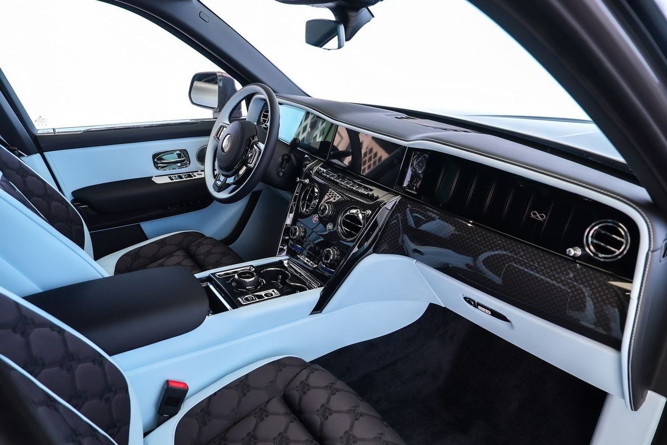 Rolls-Royce Cullinan Rolls Royce Cullinan Black Badge Series 2 Duality Seats