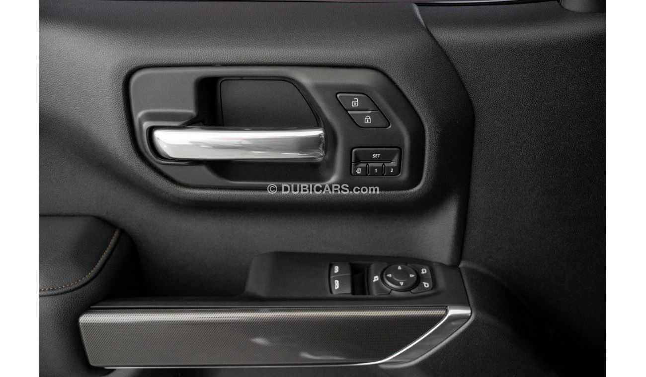 GMC Sierra 2022 GMC Sierra AT4 / Full GMC Service History & GMC Warranty