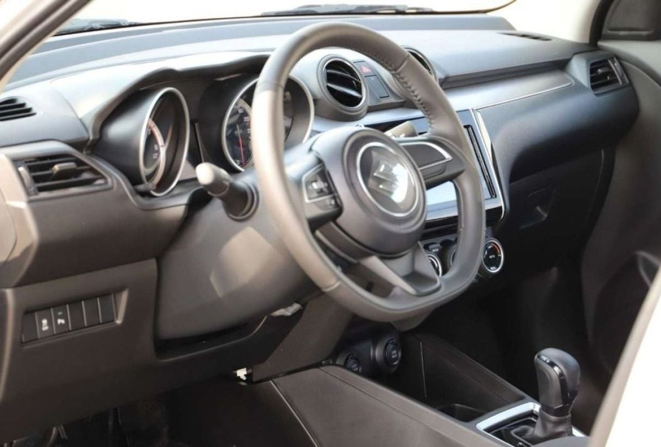 سوزوكي سويفت GLX