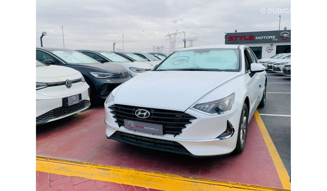 Hyundai Sonata BRAND NEW HUNDAI SONATA WHITE COLOR DUAL A/C WITH LEATHER SEATS BEIGE INTERRIOR AVAILABLE IN DIFFREN