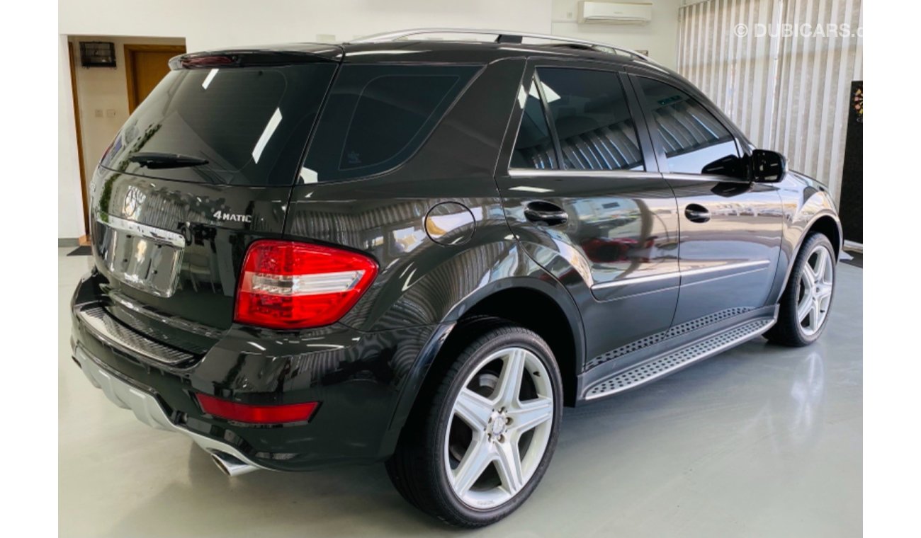 مرسيدس بنز ML 350 4 MATIC AMAZING BROWN COLOR SUPER CLEAN CAR