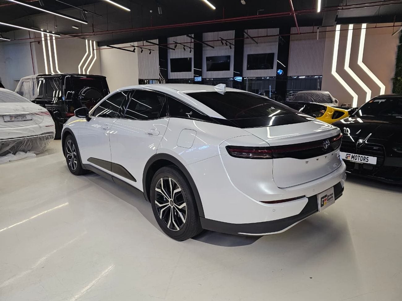 Toyota Crown 2023 Toyota Crown Platinum - GCC Specs - Good Condition