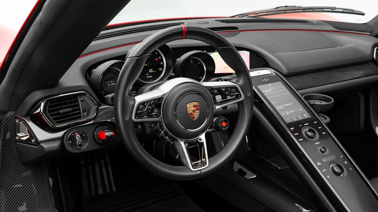 Porsche 918 Spyder - 2015 - Euro Specs