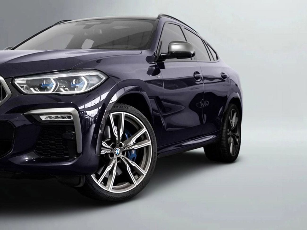 BMW X6 M50i 4.4L