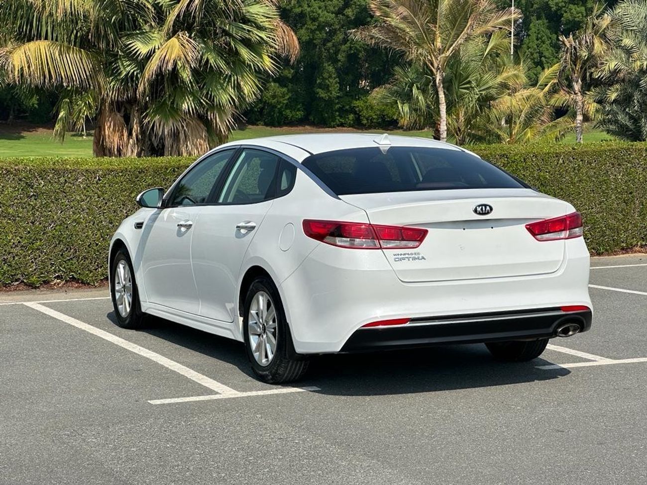 Kia Optima EX 2.4L (178 HP)