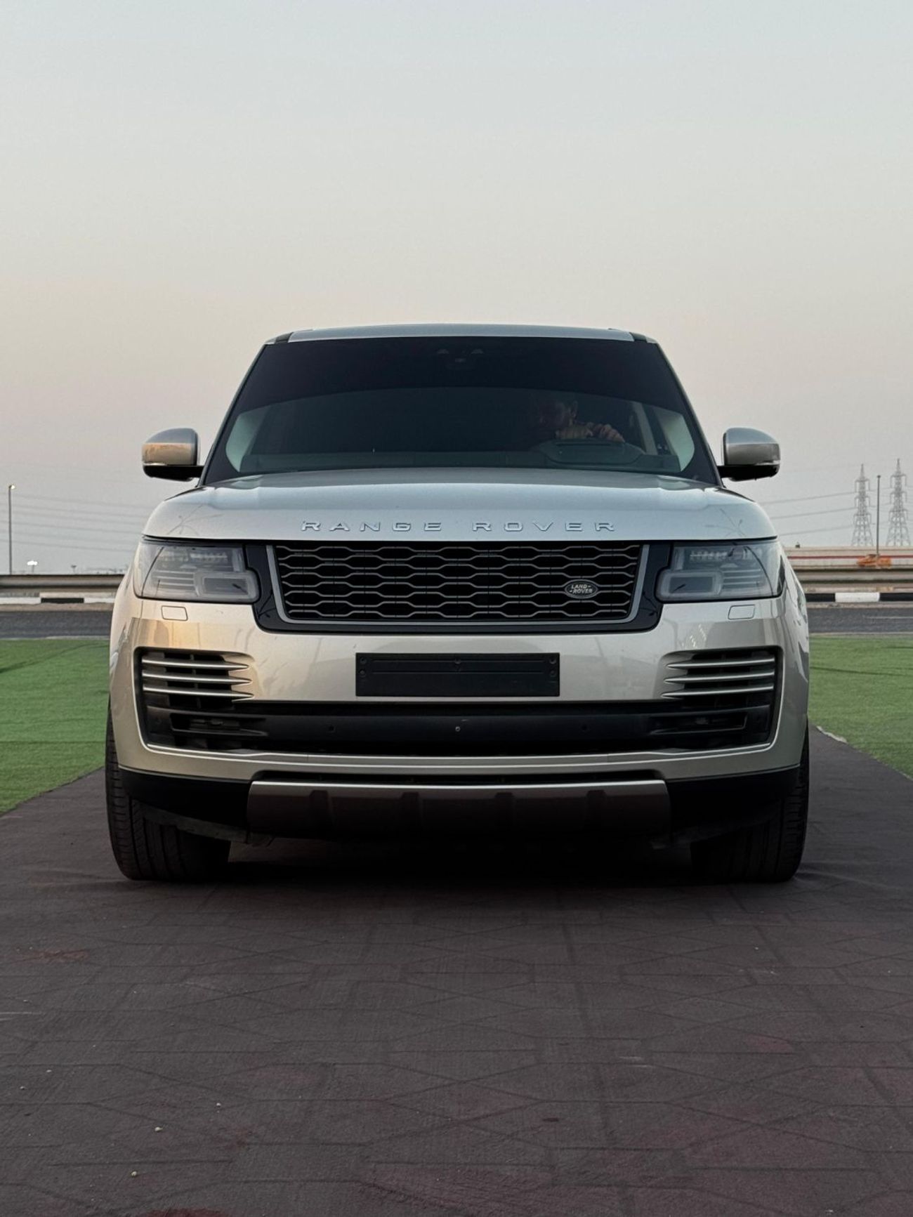 لاند روفر رينج روفر HSE 3.0L (380 HP)