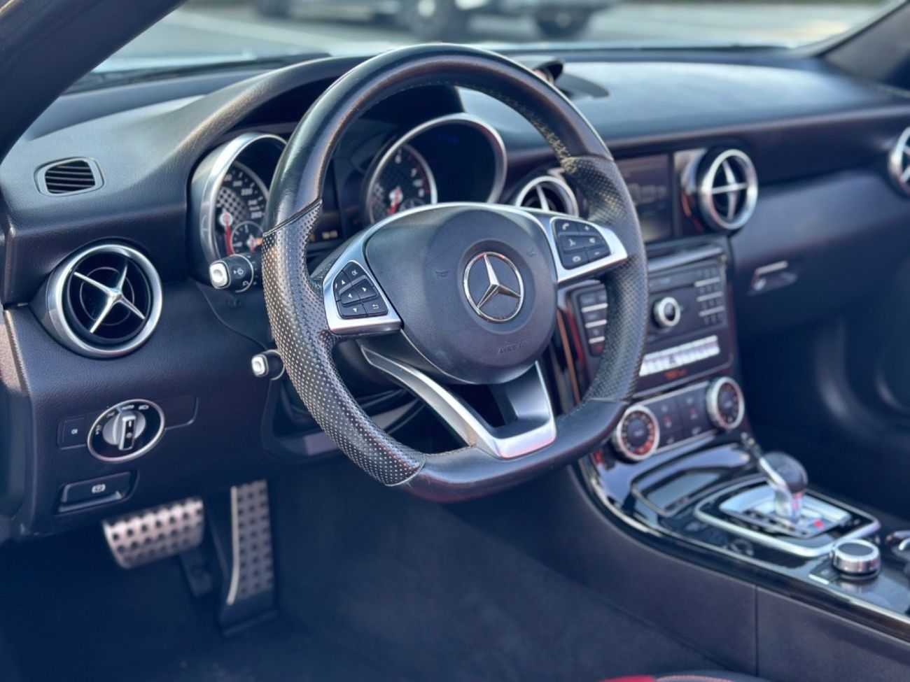 Mercedes-Benz SLC 200 Std