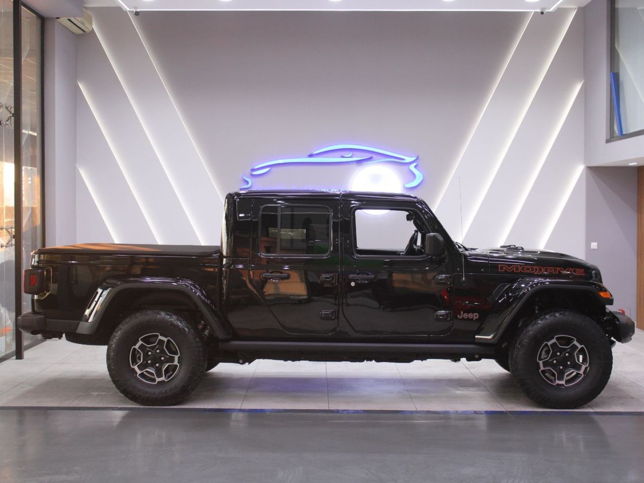 Jeep Gladiator Mojave Edition (Sand Runner)