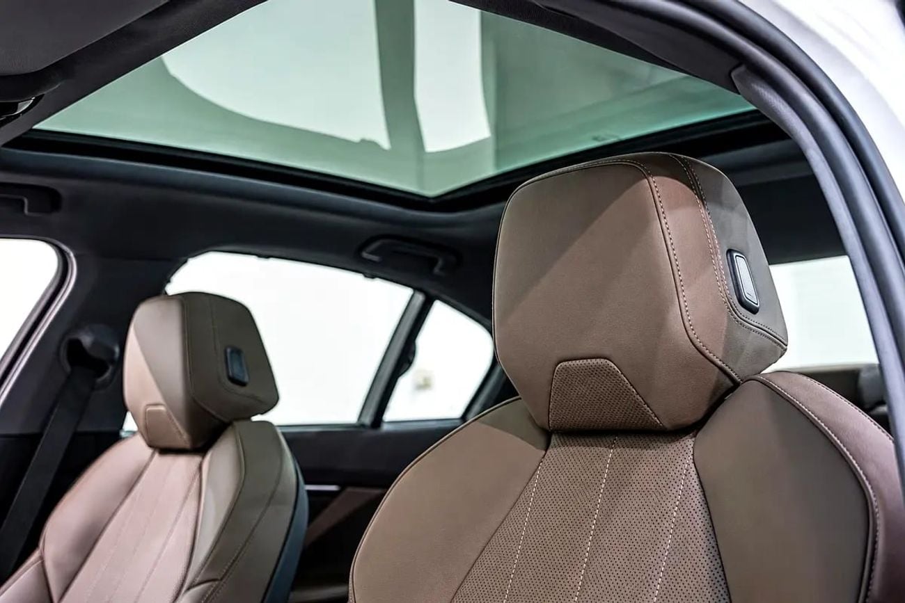 BMW 530i EXCLUSIVE PURE EXCELLENCE 530i Sedan Exclusive