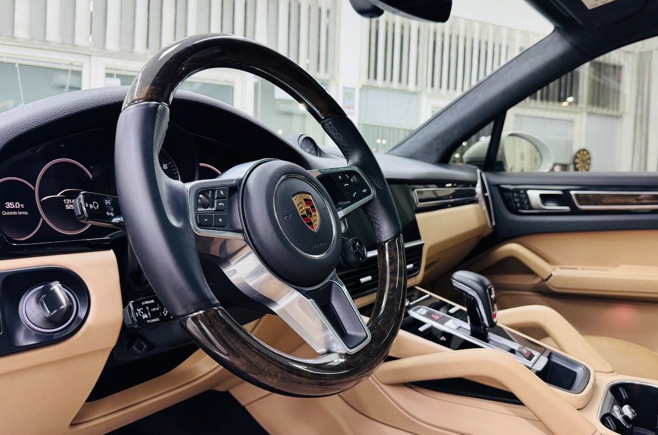 Porsche Cayenne S 2.9L (435 HP)