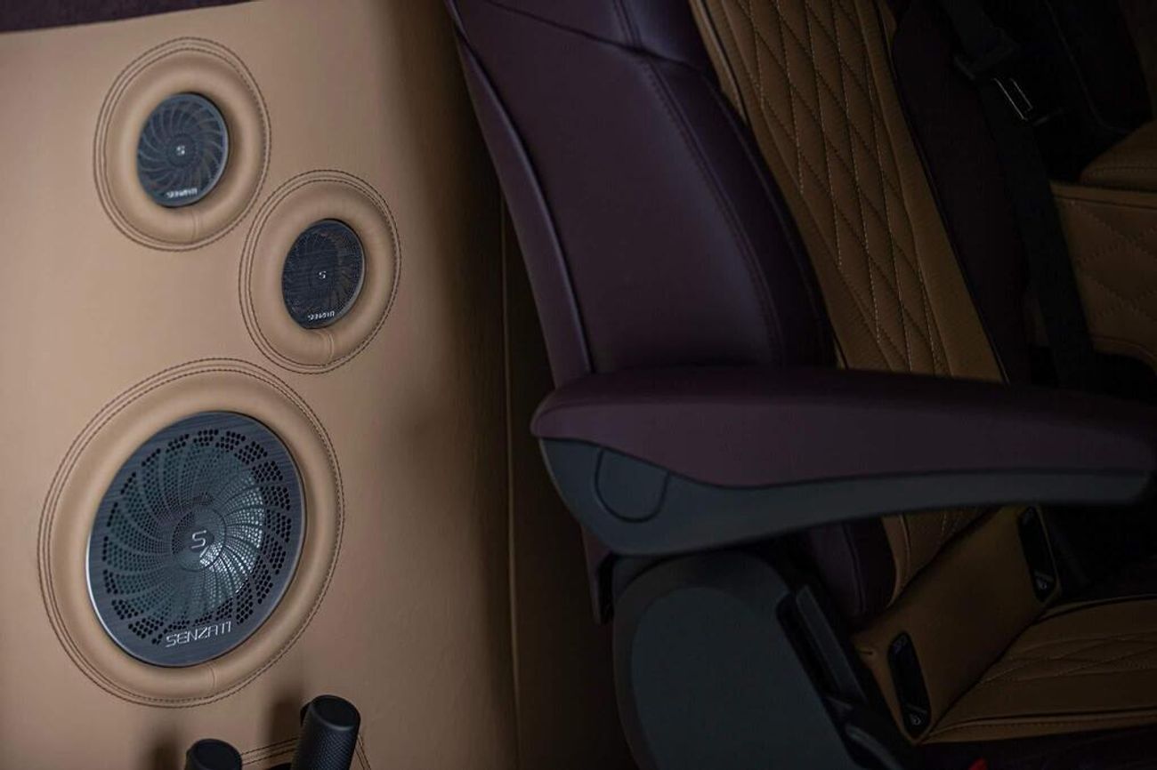 Mercedes-Benz V 300 XLWB Luxury VIP Senzati Interior. Mercedes-Benz Approved Conversion