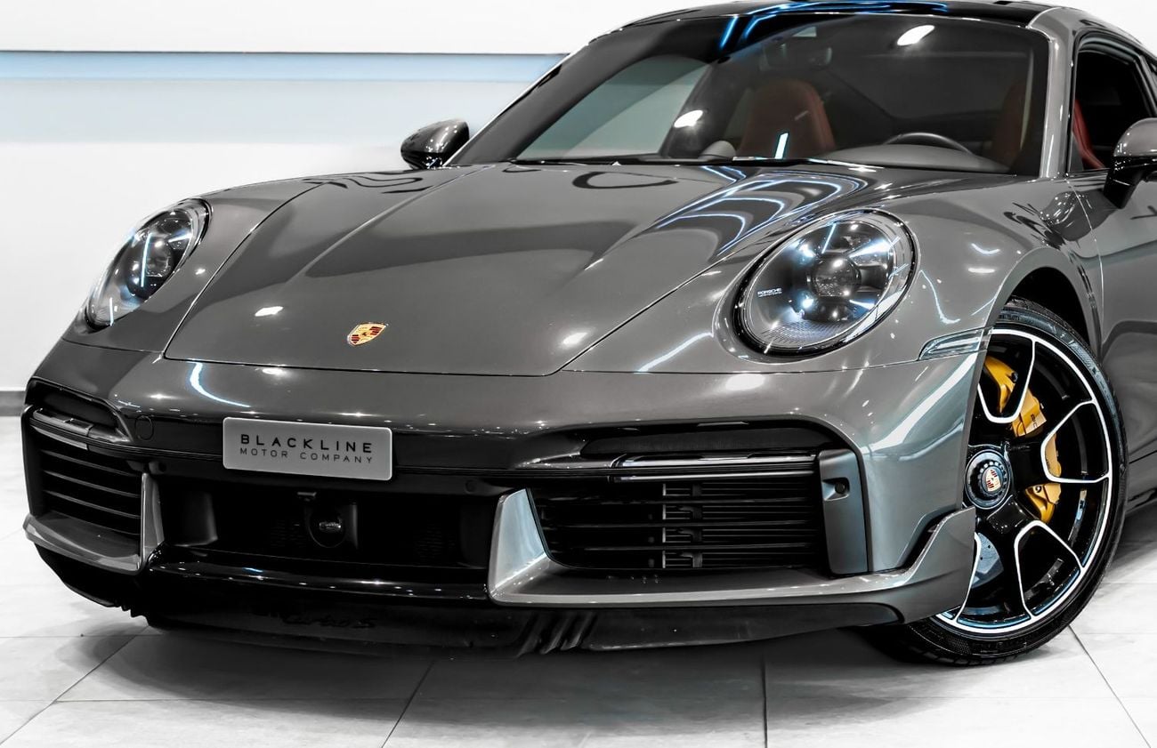Porsche 911 Turbo S 3.8L (645 HP) Coupe