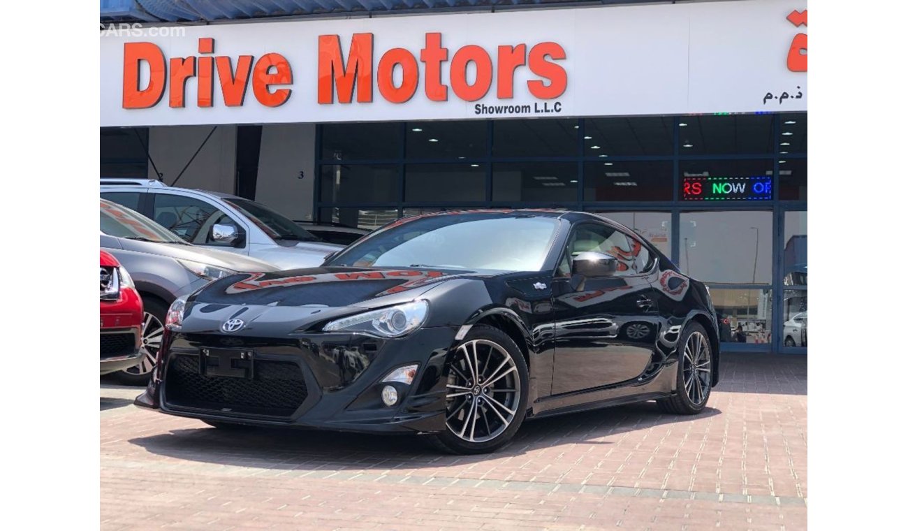 تويوتا 86 ONLY 910X60  MONTHLY 2016 TOYOTA 86 VT WITH ORIGINAL TRD EXCELLENT CONDITION UNLIMITED KM WARRANTY