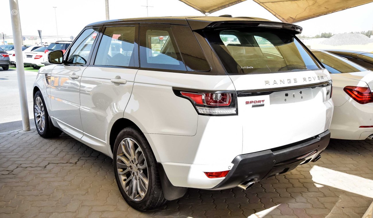 Land Rover Range Rover Sport HSE With Supercharged Badge