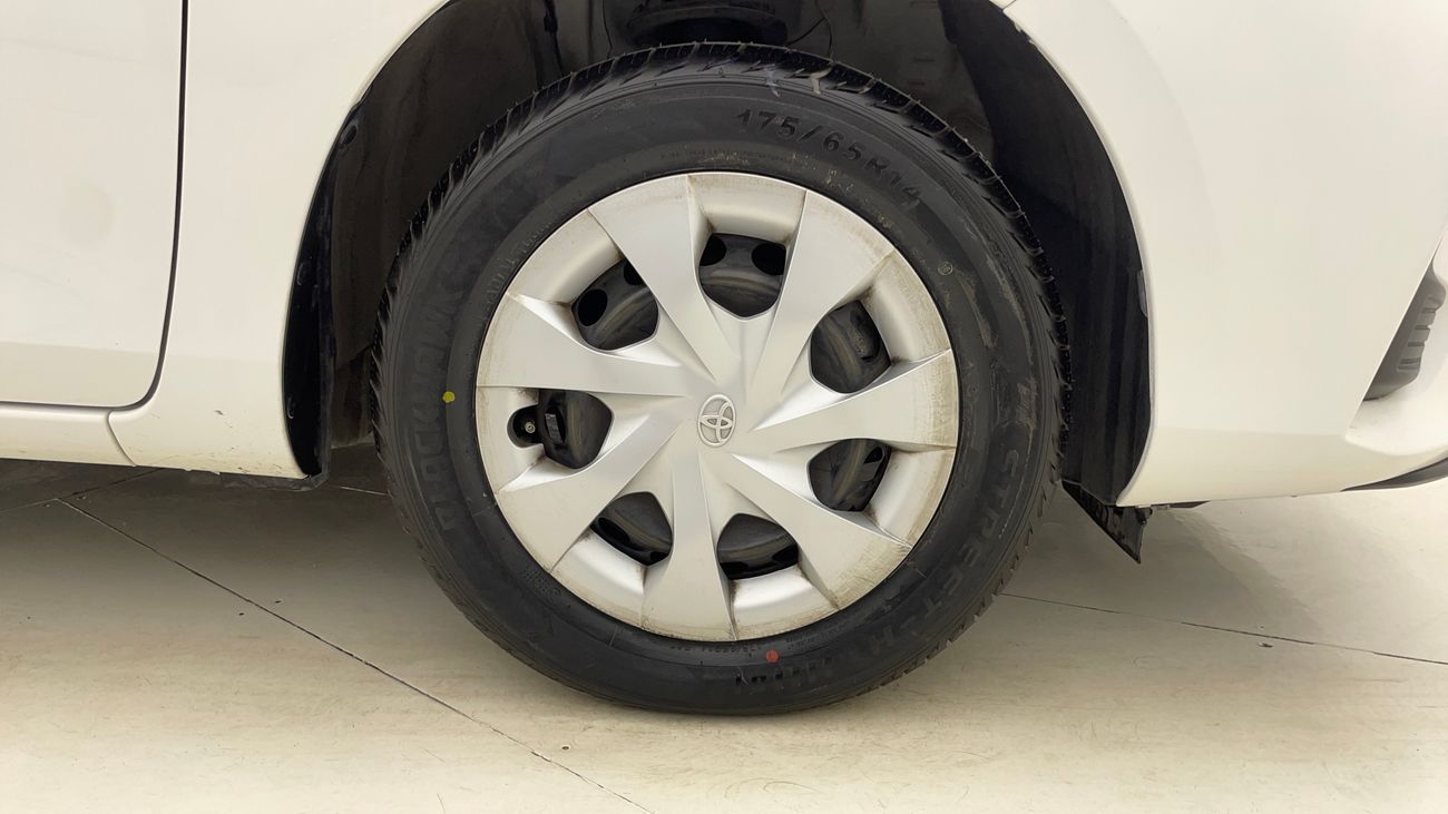 تويوتا يارس SE 1.5 | بدون دفعة مقدمة | اختبار القيادة في المنزل