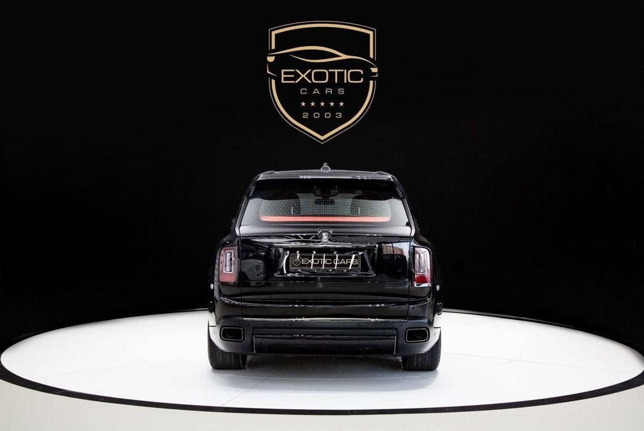 رولز رويس كولينان BLACK BADGE