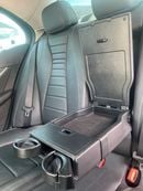 مرسيدس بنز E300 Mercedes-Benz E300 4Matic panorama V4 2.0L Model 2017 Price:90.000AED  Mileage:140.000 Km  Specifica