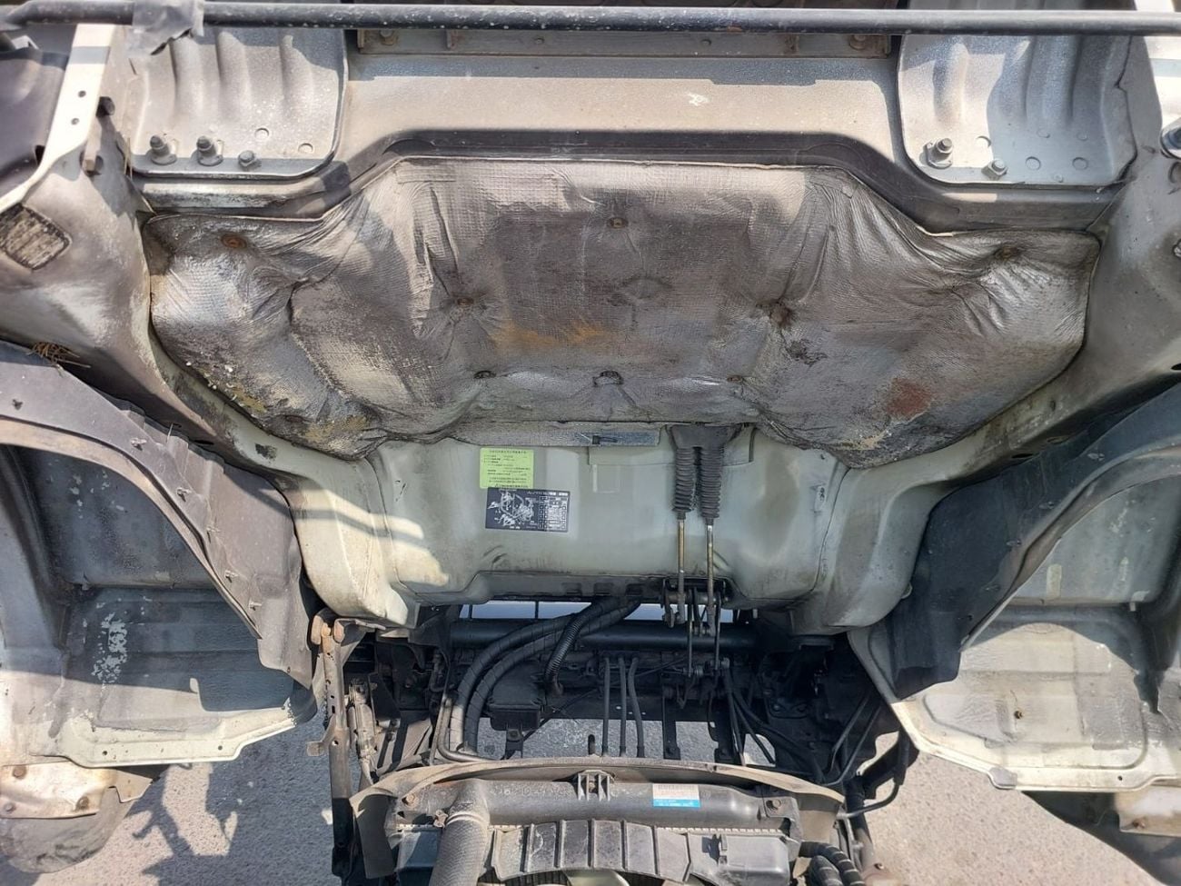 Mitsubishi Fuso Canter (RAMADAN OFFER) MITSUBISHI CANTER TRUCK RHD 1996 MODEL 4.6 L DIESEL MANUAL(PM20447)