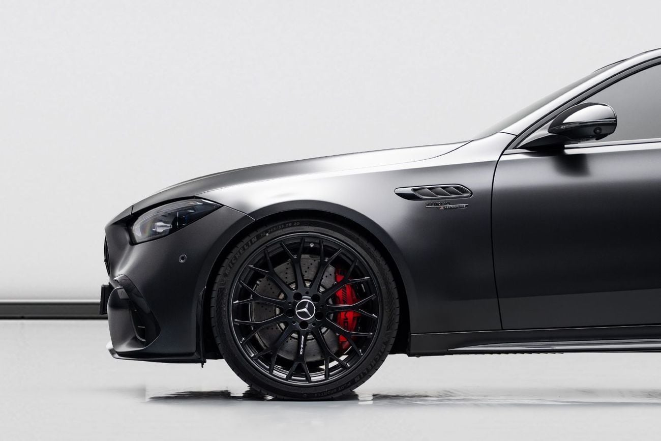 مرسيدس بنز C 63S AMG 2024 Mercedes C63s AMG E-Performance, Mercedes Warranty + Service Contract, GCC, Low KMs