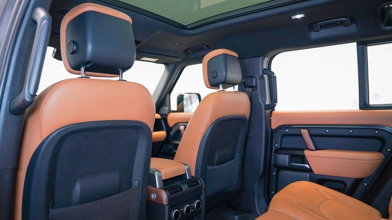 لاند روفر ديفندر P400 110 HSE 3.0L (5 Seater) Special Offer | AED 5,014 PM | High Option, Warranty 2028 | 110 P400 HS