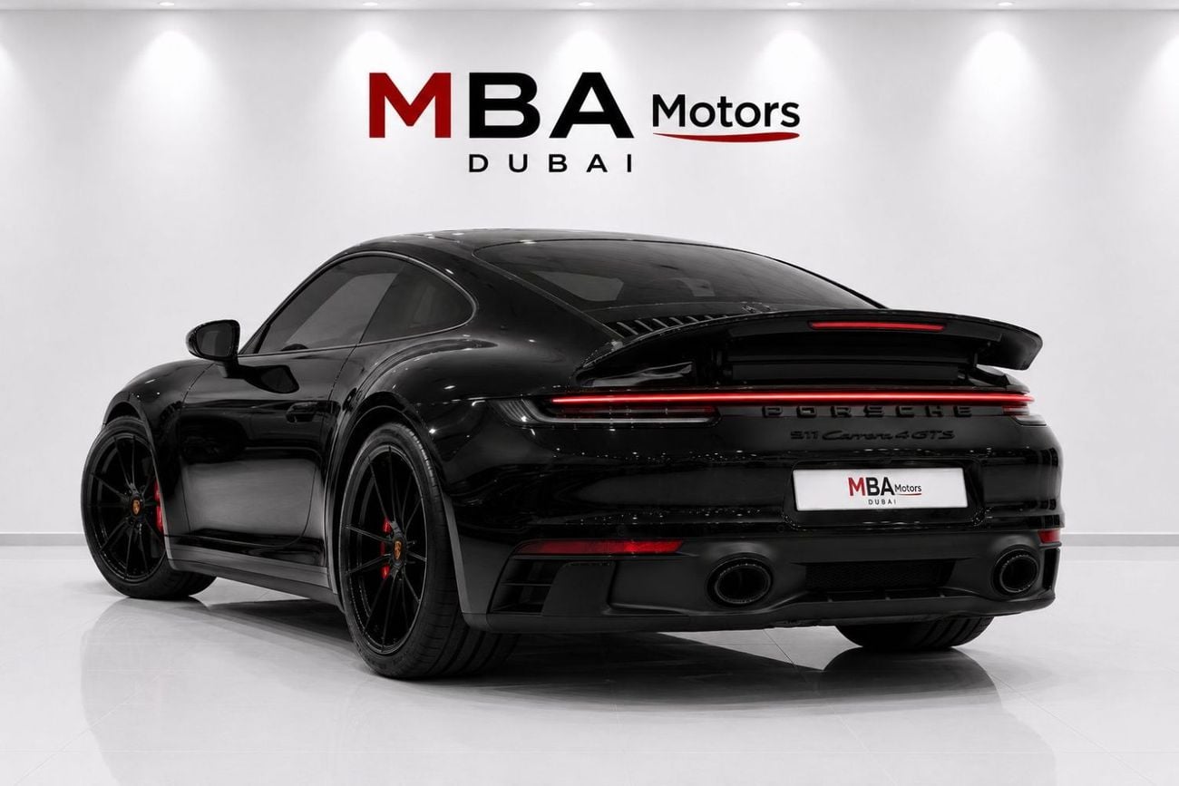 Porsche 911 CARRERA 4GTS
