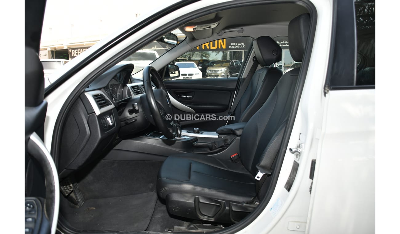 BMW 320i I 2012 - 4 CYLINDER - TWIN TURBO - GOOD CONDITION