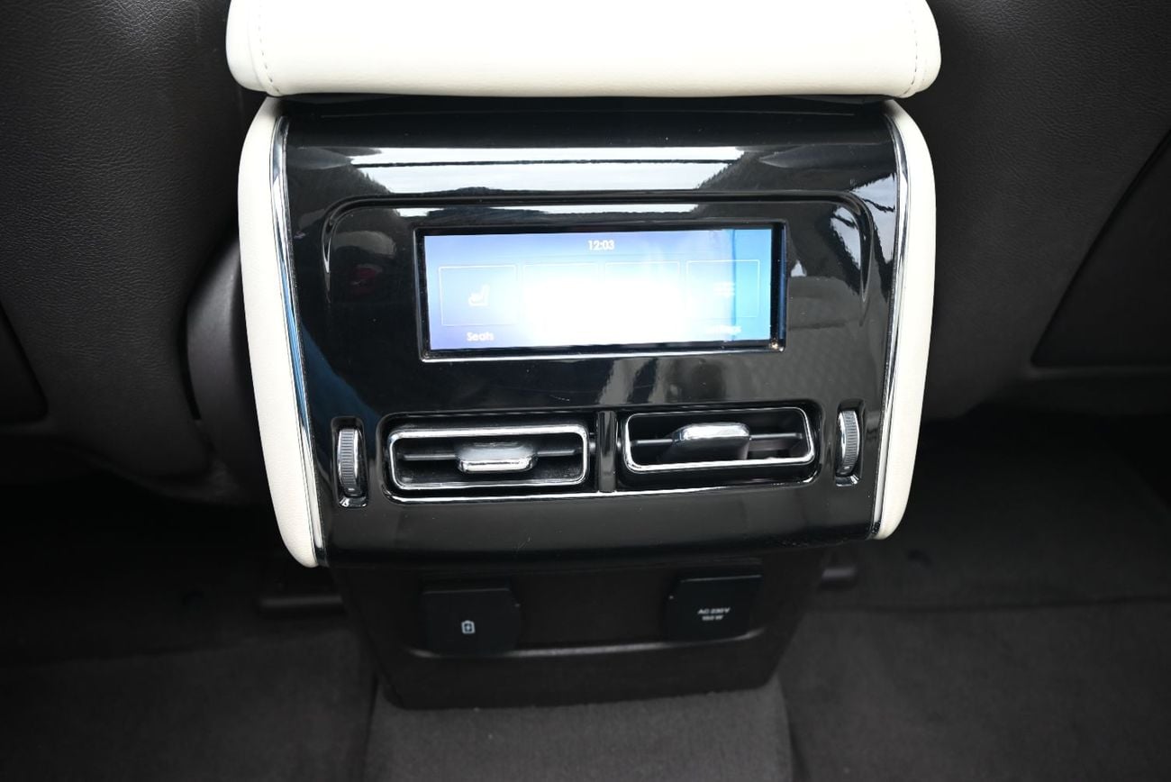 Lincoln Aviator Presidential 3.0L - HOT DEALS - GCC - AGENCY MAINTAINED - UNDER WARRANTY 2028 - LINCOLN AVIATOR