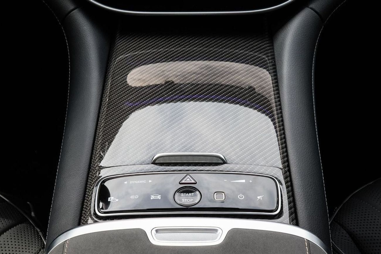 Mercedes-Benz EQS 580 4MATIC GCC WARRANTY AND SERVICE PACKAGE