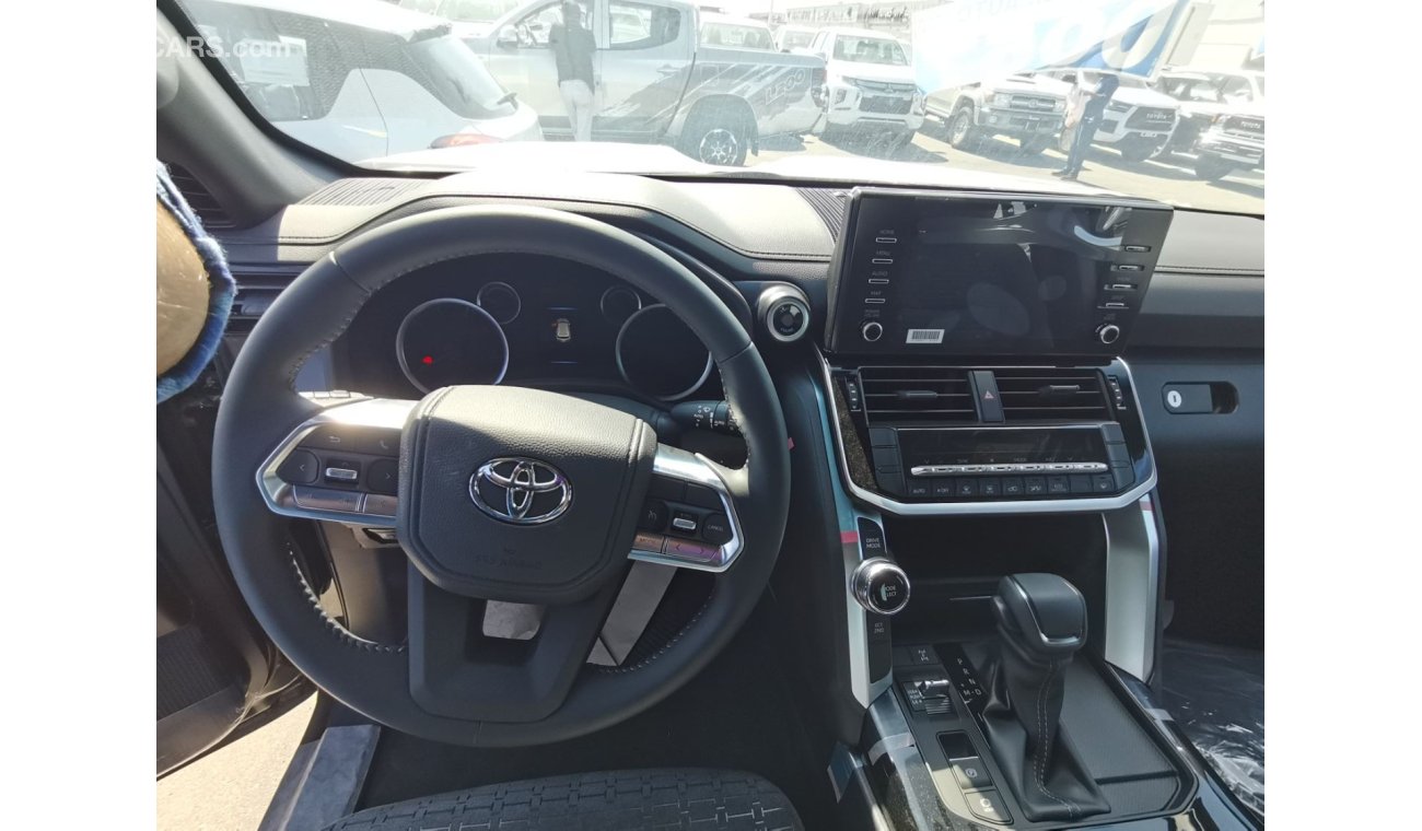 تويوتا لاند كروزر 2023/22 production Toyota LC300 3.3L Turbo Diesel Black inside Black with rear entertainment screen,