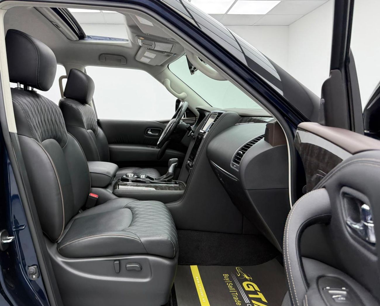 Nissan Patrol LE Platinum 5.6L 2021 Nissan Patrol LE Platinum V8, Warranty, Full Nissan Service History, Low Km, F