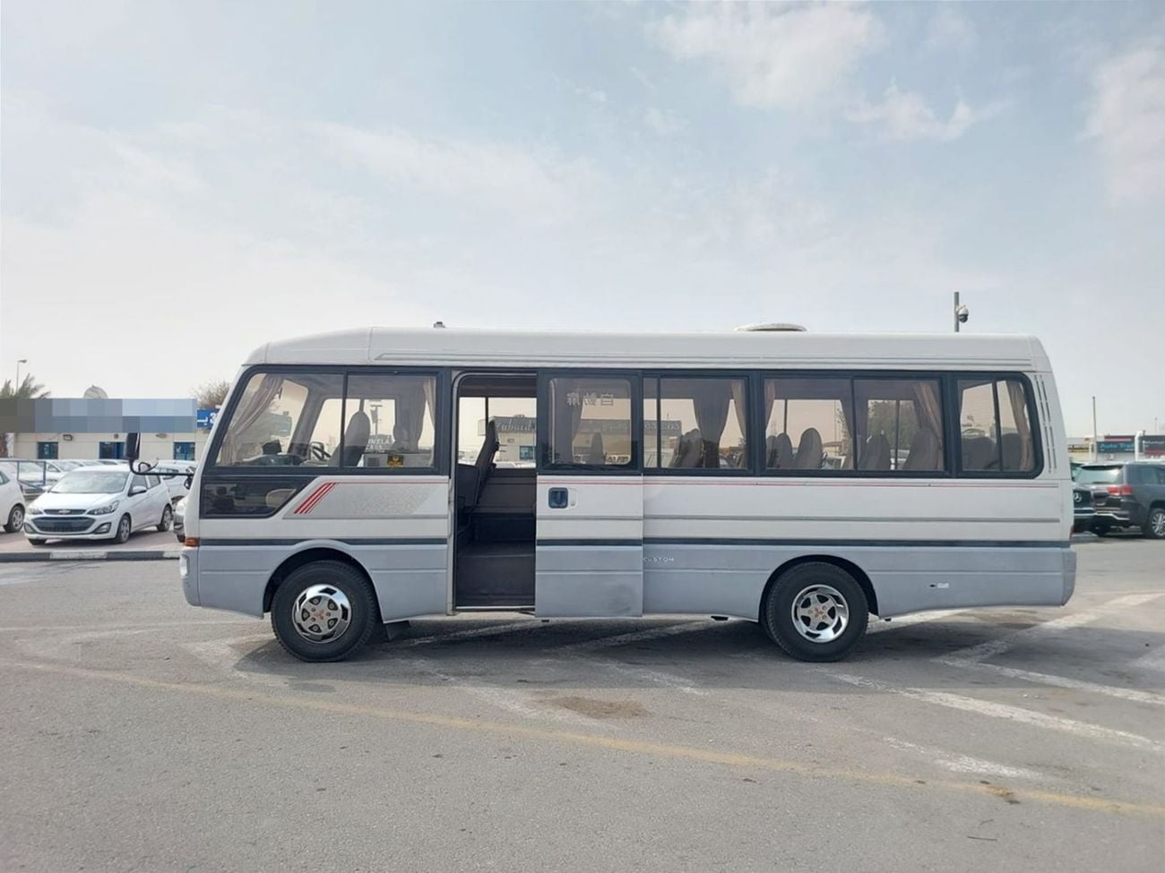 ميتسوبيشي روزا (RAMADAN OFFER) MITSUBISHI ROSA BUS RHD 1996 MODEL 3.9 L DIESEL MANUAL(PM40464)