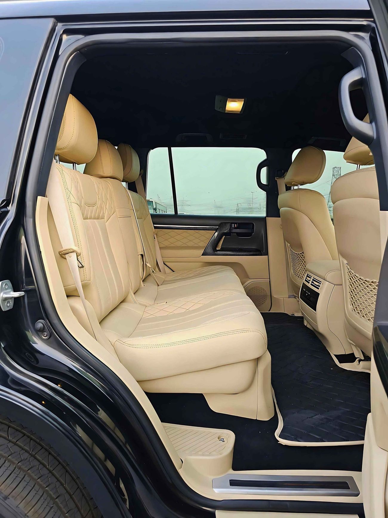 Toyota Land Cruiser GXR V6 4WD/  INTERIOR UPGRADE/ LOW  MILEAGE/ MINT CONDITION/ LOT#48220