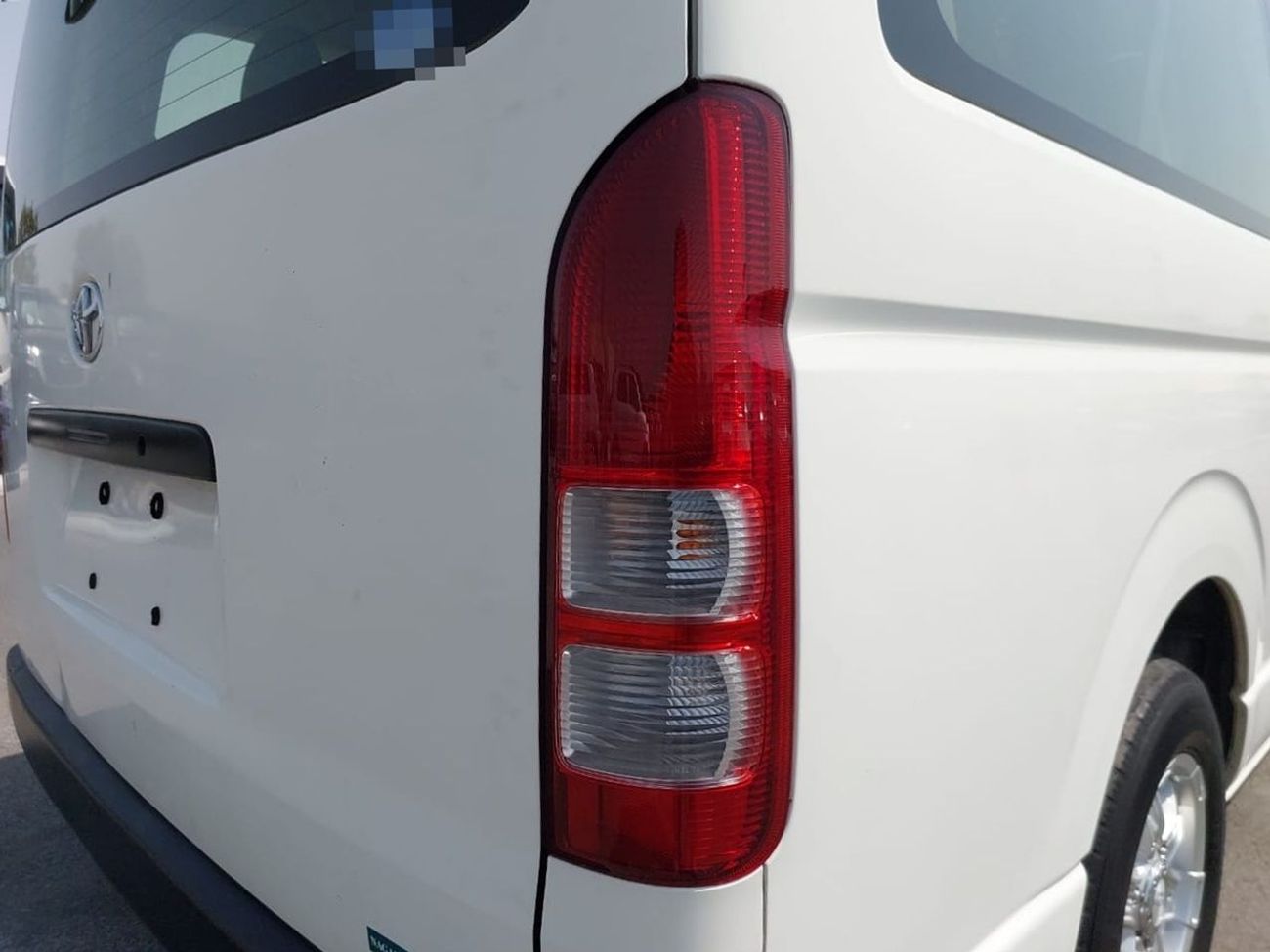 تويوتا هاياس TOYOTA HIACE WAGON VAN 2014  RHD 2.7 L PETROL AUTOMATIC (PM019787)