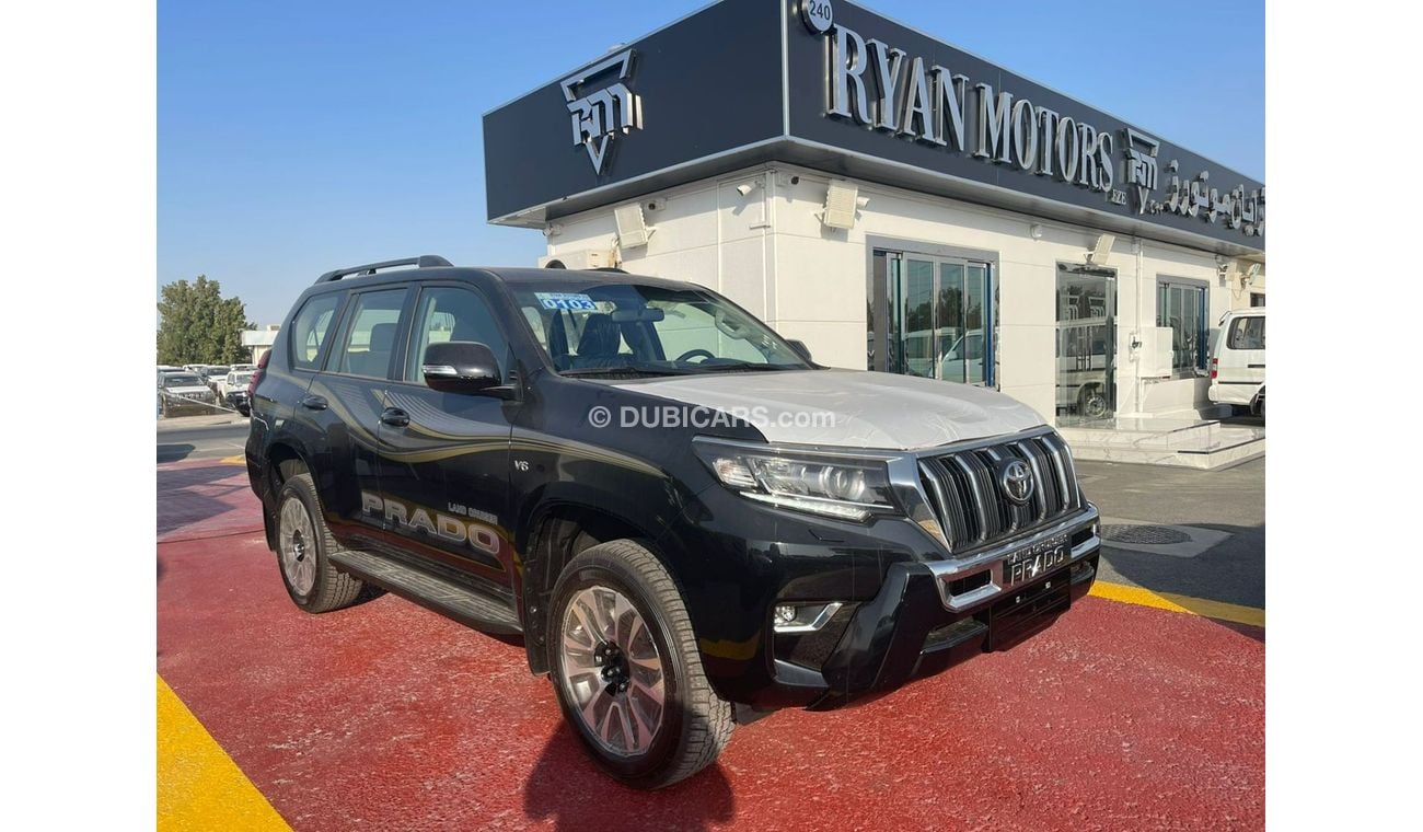 تويوتا برادو تويوتا برادو TXL 4.0L V6 بفتحة سقف لون اسود موديل 2022