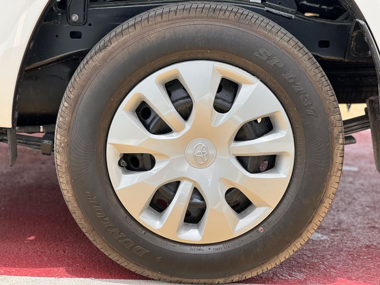 تويوتا هيلوكس TOYOTA HILUX 2.4L - 2WD - MODEL 2025