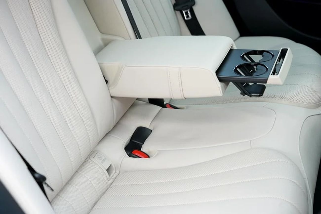 مرسيدس بنز E 200 كوبيه Summer Offer | E 200 | GCC 0km | Agency Warranty | AMG Sports Package