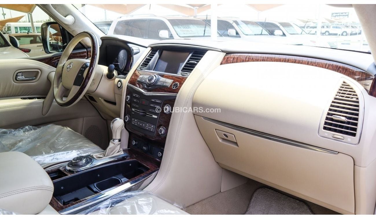 نيسان باترول Nissan Patrol Platinum 5.6L | Full Nissan Service | 8 Seater | GCC
