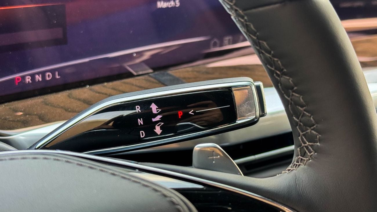 Cadillac Escalade ESV Sport Platinum 6.2L V8 4WD 2026 Brand New American Specs