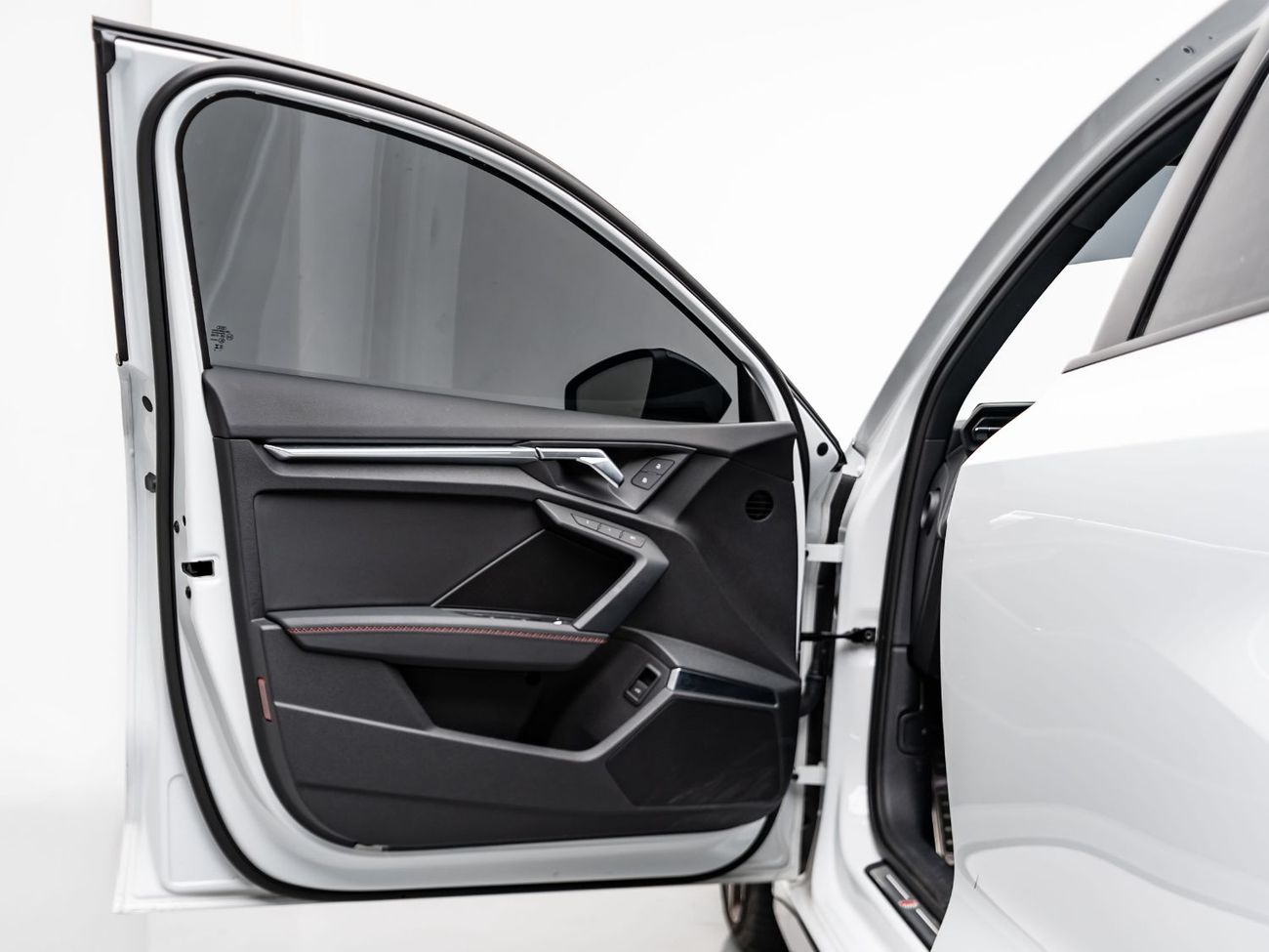 أودي S3 TFSI quattro 2.0L Sedan