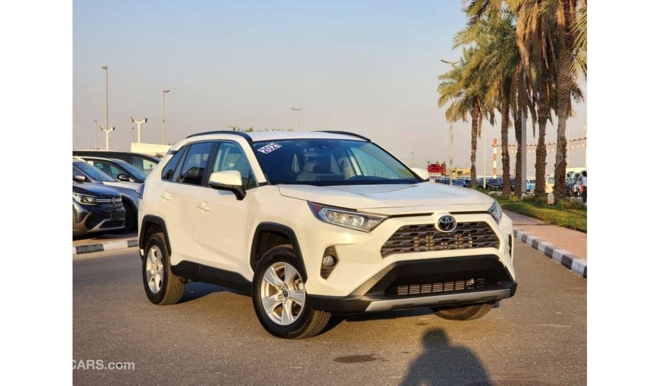 Toyota RAV4 XLE