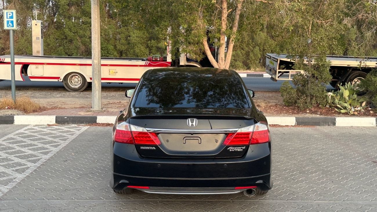 هوندا أكورد EX-L FULL