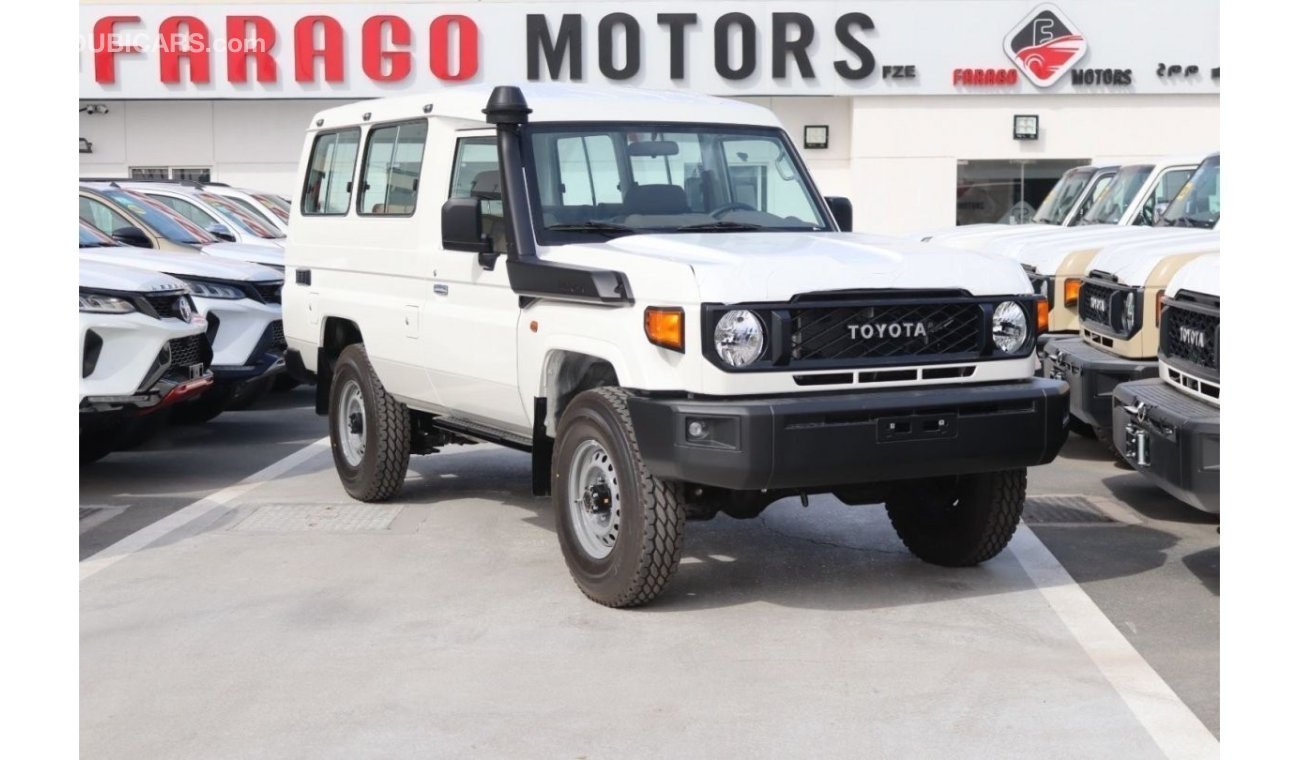 تويوتا لاند كروزر هارد توب 2024 TOYOTA LAND CRUISER GRJ78 HARD TOP 4.0 V6 PETROL AT