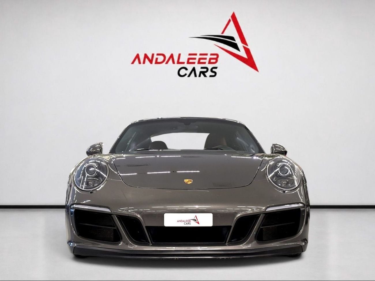 Porsche 911 AED 14,330 P.M | 0% DOWN PAYMENT | PORSCHE 911 CARRERA GTS (991.2) | 3.0L TWIN-TURBO – 450 HP | 2019
