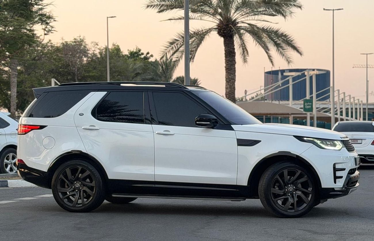 Land Rover Discovery HSE Land Rover Discovery Si6 2017 GCC Specs Full Service History 2 Keys One Owner