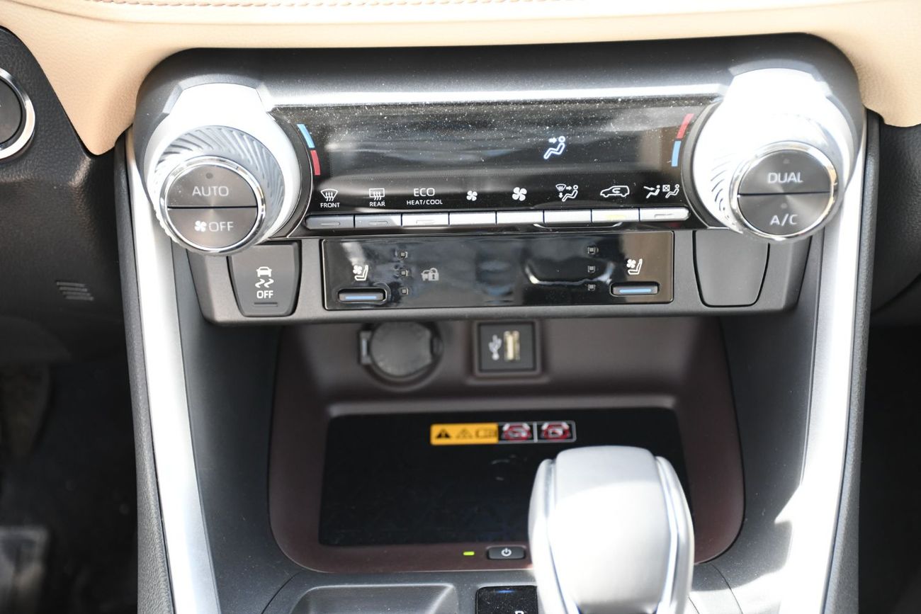 تويوتا راف ٤ Limited 2.5L Hybrid Full Option (Saudi Spec) Ready Stock