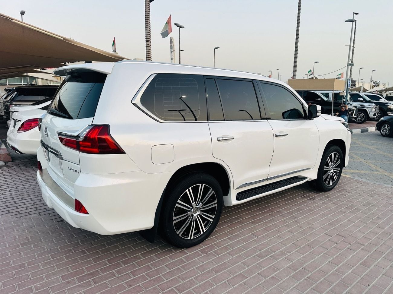 Lexus LX 570